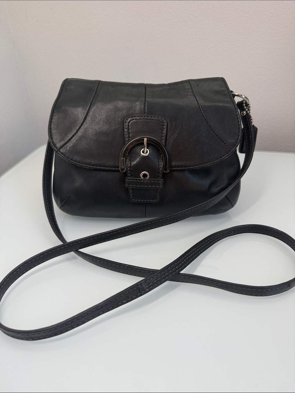 Coach Soho Genuine Leather Crossbody Bag – Vintage Y2K Classic 🖤✨